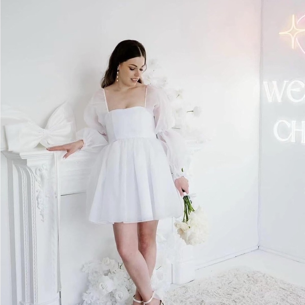 Elegant White Tulle Dress
